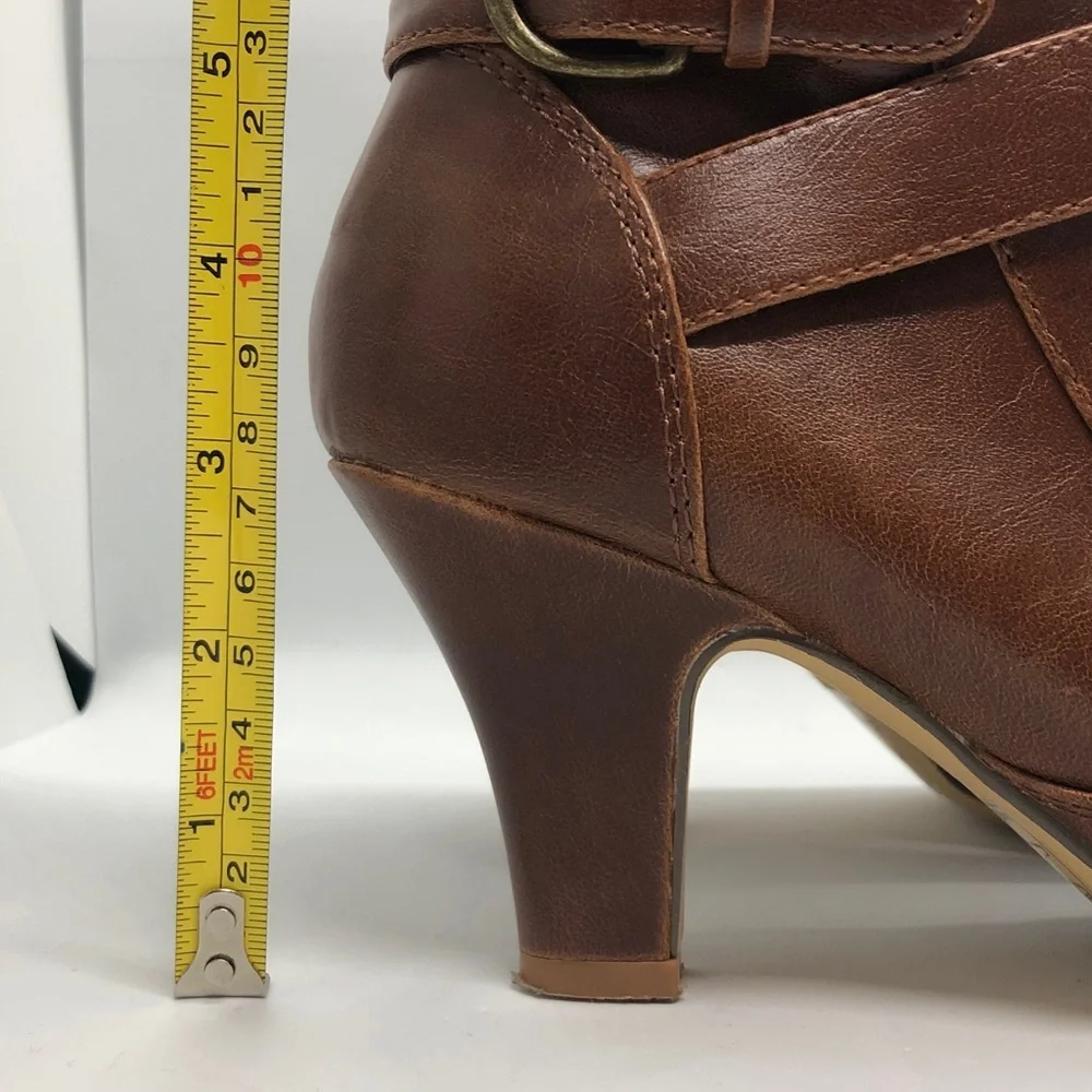 TAXI Light Brown Heeded Leather Boots, Size 38 (7.5) - Picture 11 of 12